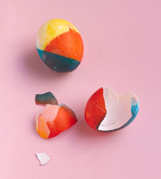 Free Photo top view of colored egg for easter with shells