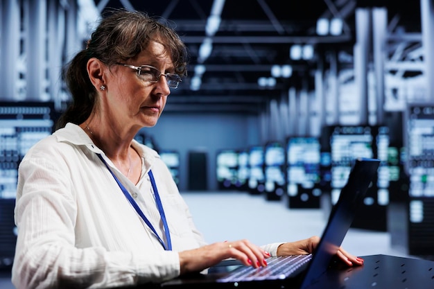 Photo ai machine learning server hub