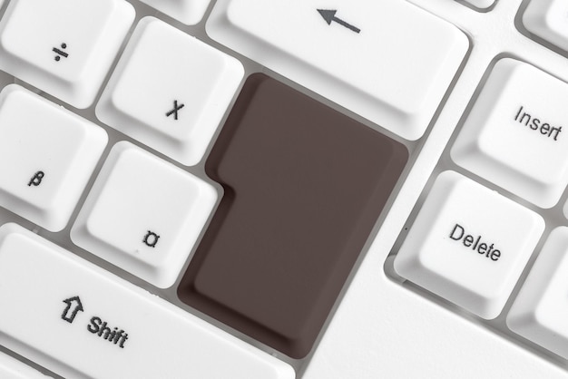 Photo close-up of computer keyboard