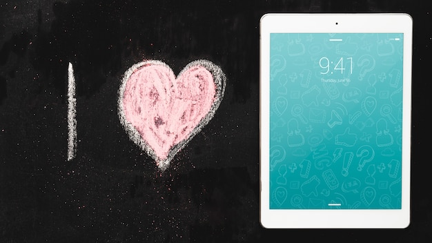 PSD tablet mockup with internet concept